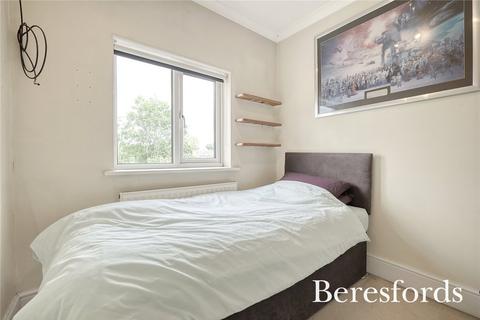 5 Cecil Avenue, Hornchurch, RM11 2NA