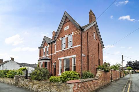 7 bedroom detached house for sale, Ferrers Road, Oswestry SY11