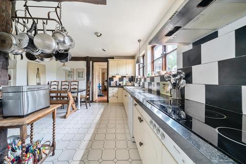 4 bedroom detached house for sale, Lowes Close, Shiplake, Henley-on-Thames, Oxfordshire, RG9