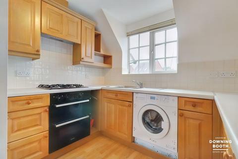 1 Hewitt Close, Fradley, Lichfield, WS13 8TA
