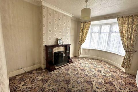 3 bedroom semi-detached house for sale, Warley Road, Scunthorpe DN16