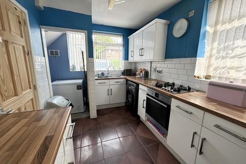 3 bedroom semi-detached house for sale, Stainton Avenue, Gorton