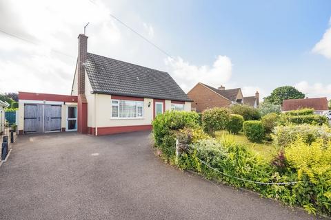 3 bedroom detached bungalow for sale, Ludlow Close, Warminster, BA12