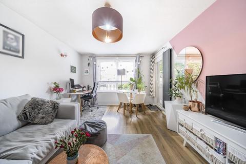 3 Flanders Crescent, London, SW17 9JA