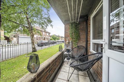 3 Flanders Crescent, London, SW17 9JA