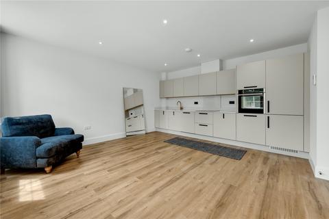 2 bedroom apartment to rent, Jubilee Gardens, Weybridge, Surrey, KT13