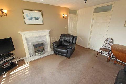 2 bedroom apartment for sale, High Meadows, Compton, Wolverhampton, WV6