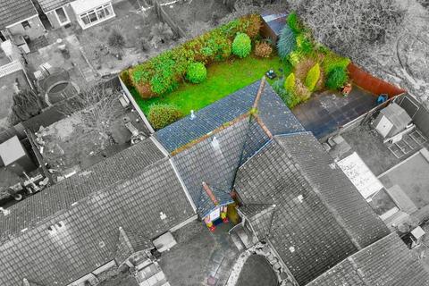 2 bedroom terraced bungalow for sale, Clos Pengelli, Grovesend, Swansea, West Glamorgan, SA4 4JW