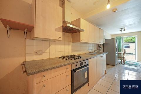 3 bedroom end of terrace house for sale, Coniston Avenue, Perivale, Middlesex, UB6