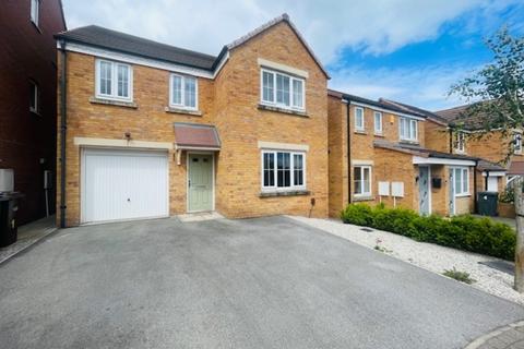 4 bedroom detached house for sale, Lyle Close, Thurcroft