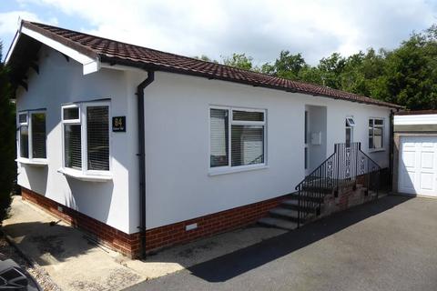2 bedroom park home for sale, Bashley Cross Road, New Milton, Hampshire, BH25