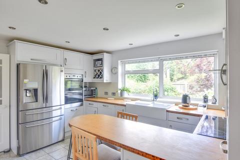 4 Bawn Close, Braintree, CM7 9AY