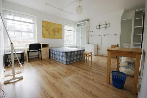 2 bedroom flat to rent, Chalton Street, London NW1