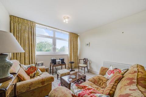 2 bedroom flat for sale, Westleigh Avenue, Putney