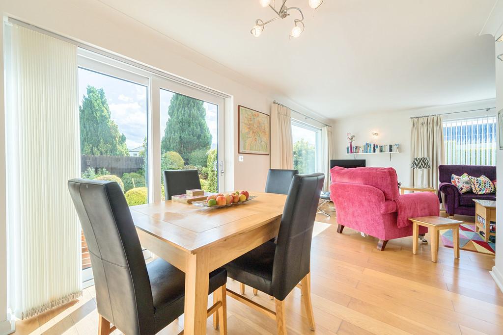 Living / Dining Room