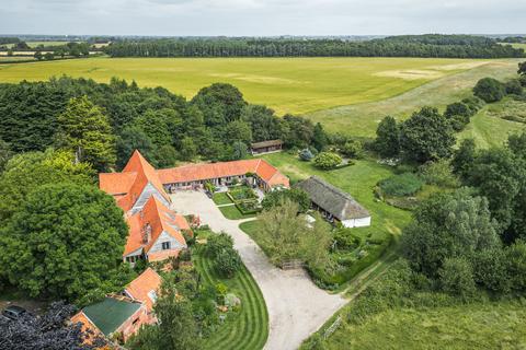 5 bedroom barn conversion for sale, Barn & Holiday Lets on The Edge of The Broads