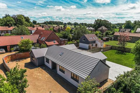 4 bedroom detached bungalow for sale, Snettisham