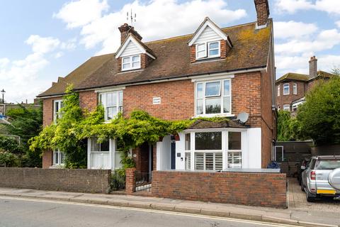 4 bedroom semi-detached house for sale, Fishmarket Road, Rye, East Sussex TN31 7LP