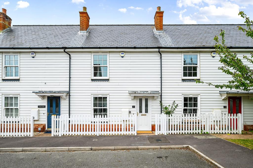 13 whitesands drive tn31 (3)