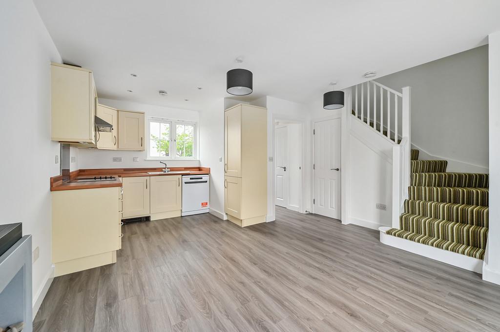 13 whitesands drive tn31 (7)