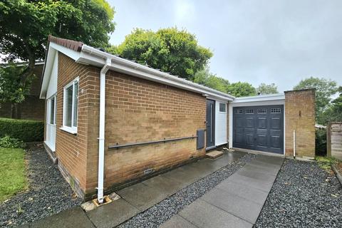 2 bedroom detached bungalow for sale, Glenhurst Drive, Whickham NE16