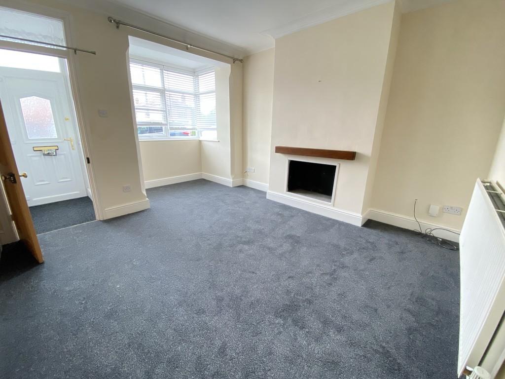 Melbourne Road, Ibstock LE67 2 bed end of terrace house £825 pcm (£190 pw)