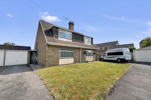 3 bedroom semi-detached house for sale, Daniell Crest, Warminster