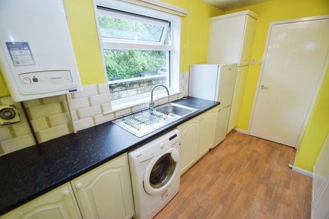 2 bedroom apartment for sale, Oastler Road, Bradford BD18