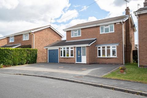 4 bedroom detached house for sale, Staunton Close, Castle Donington DE74