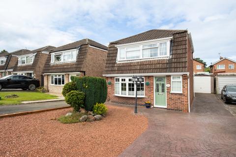 3 bedroom detached house for sale, Kirkland Close, Castle Donington DE74