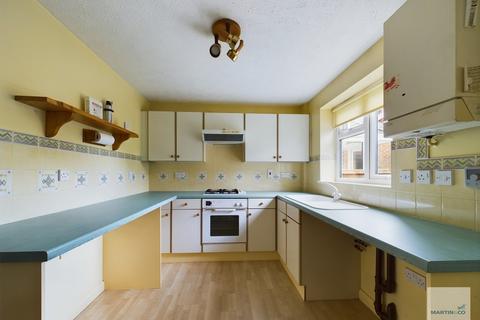 3 bedroom terraced house for sale, Elterwater Drive, Gamston