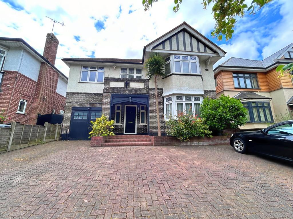 Castle Lane East, Bournemouth 4 bed detached house for sale £670,000