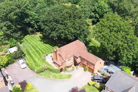 6 bedroom detached house for sale, Rowan Way, Hartshill