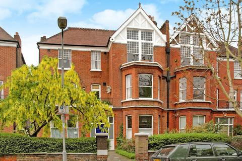 3 bedroom flat to rent, Compayne Gardens, South Hampstead, London, NW6