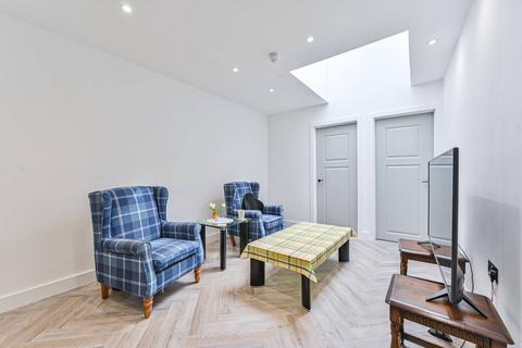 2 bedroom flat for sale, Fairview Road, Norbury, LONDON, SW16