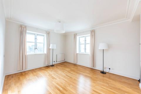 3 bedroom flat to rent, Chantry Square, Kensington, London, W8