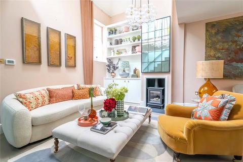 2 bedroom apartment to rent, Shaftesbury Villas, Kensington, London, W8