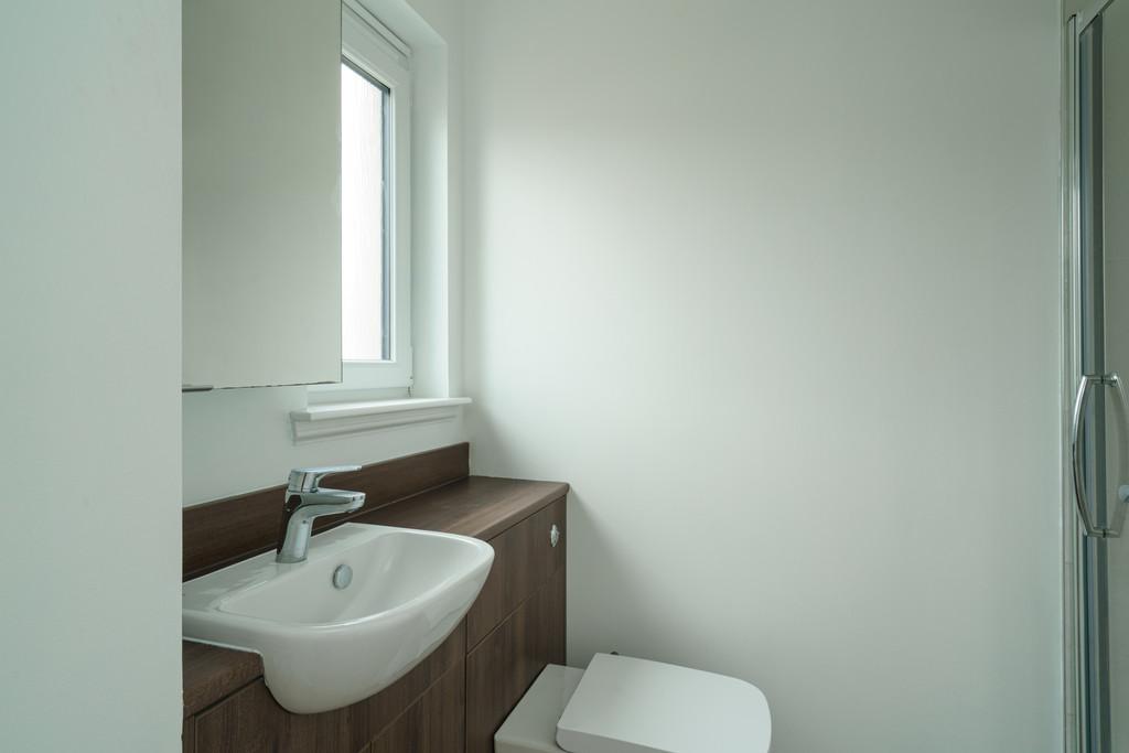 8. Bedroom 2 ensuite