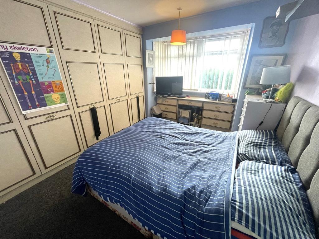 2nd bedroom.jpeg