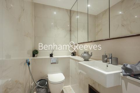 4 bedroom apartment to rent, Central Avenue, Fulham SW6