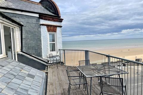 2 bedroom penthouse for sale, South Marine Drive, Bridlington, East  Yorkshire, YO15