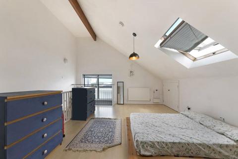 2 bedroom flat to rent, Charlotte House, 9 Fairfax Mews, London