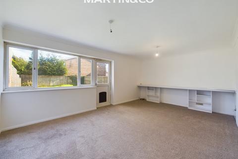 3 bedroom end of terrace house for sale, Manor Road, Wokingham