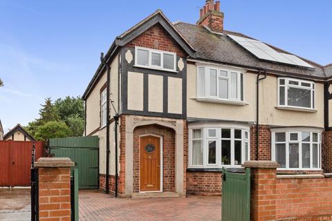 9 Norwich Avenue, Grimsby, DN34 5ES