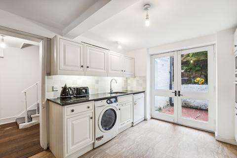 3 bedroom maisonette to rent, St. Georges Terrace, Primrose Hill, London