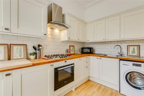 1 bedroom flat for sale, The Shrubbery, 2 Lavender Gardens, London