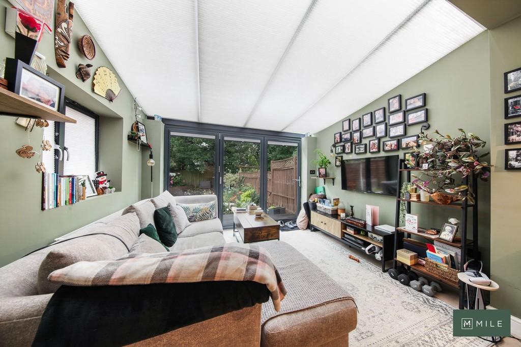 89a Larch Road - D888 LGOW6 Fktoy JVco Zx