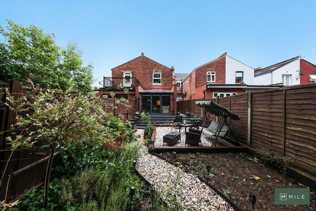 89a Larch Road - o Nh Of9 GMGHy V8 M7 Ek MML