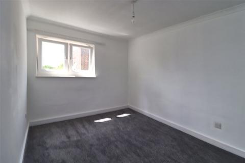 10 Beech Vale, Woking, GU22 7NS