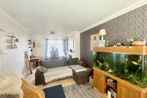 66 Huddleston Road, Grimsby, DN32 8HJ